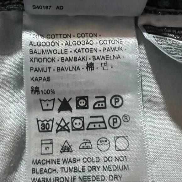 Levi’s Women’s Mom Jeans size 27 - Picture 4 of 5